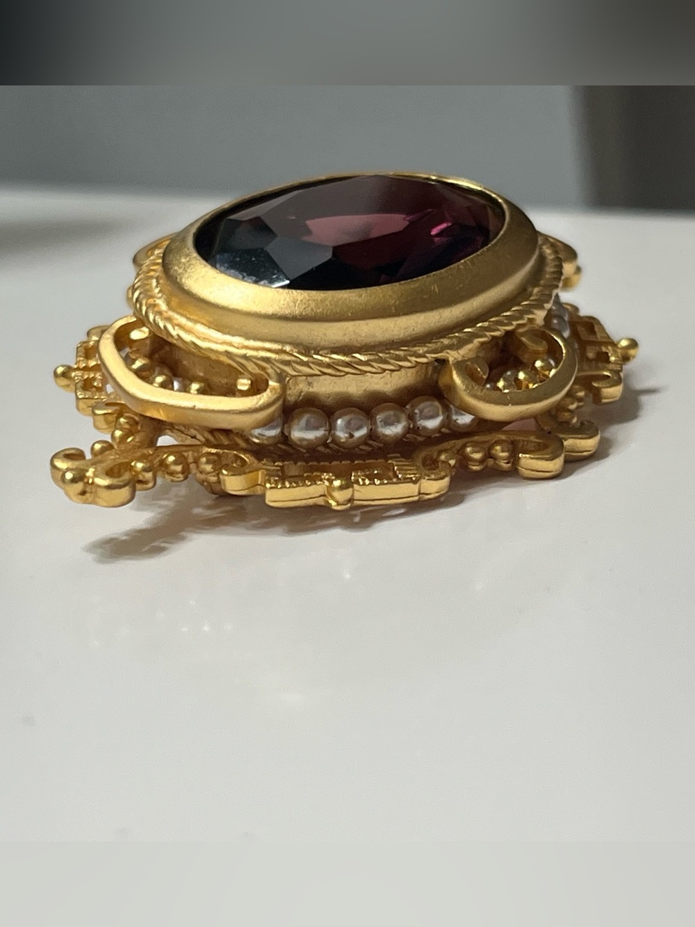 Vintage 90s Joan Rivers Victorian Amethyst Pearl Brooch Classics Collection Pin - Picture 8 of 14